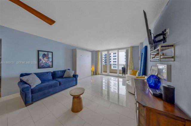 3180 S Ocean Dr 607, Hallandale Beach, FL 33009