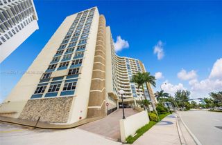 3180 S Ocean Dr 607, Hallandale Beach, FL 33009