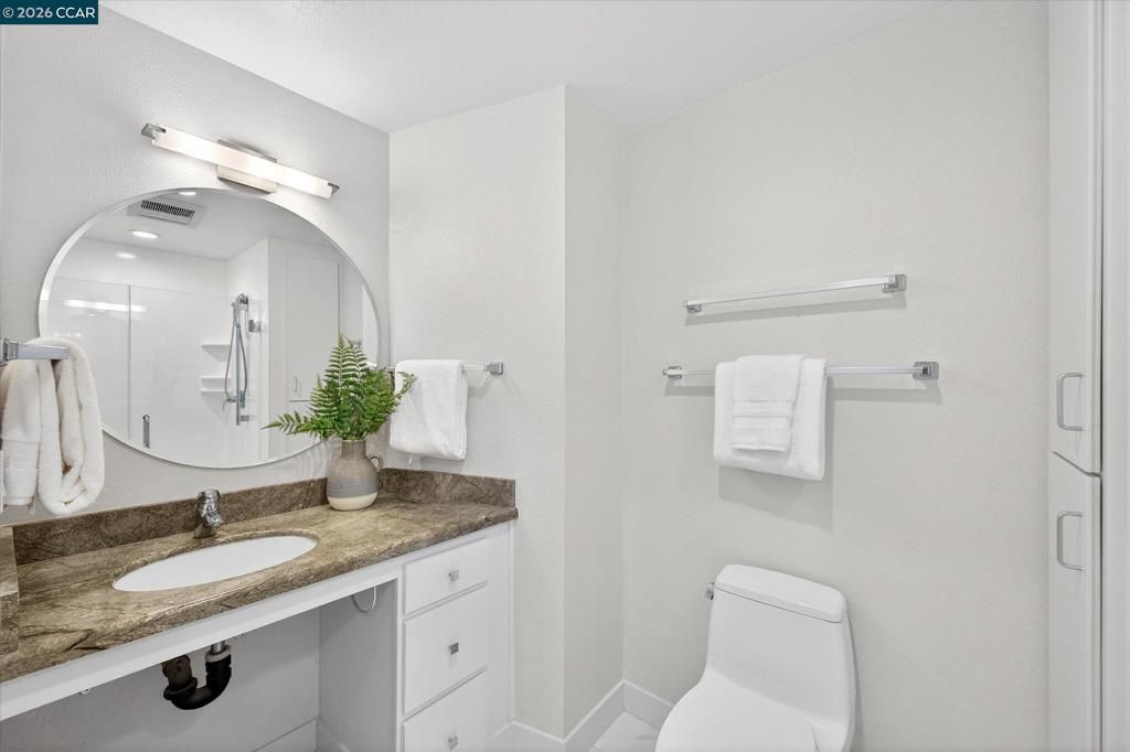 Image 26 of property listing at 1950 Whitecliff Ct, Walnut Creek, CA 94596