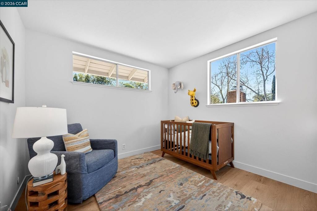 Image 40 of property listing at 1950 Whitecliff Ct, Walnut Creek, CA 94596