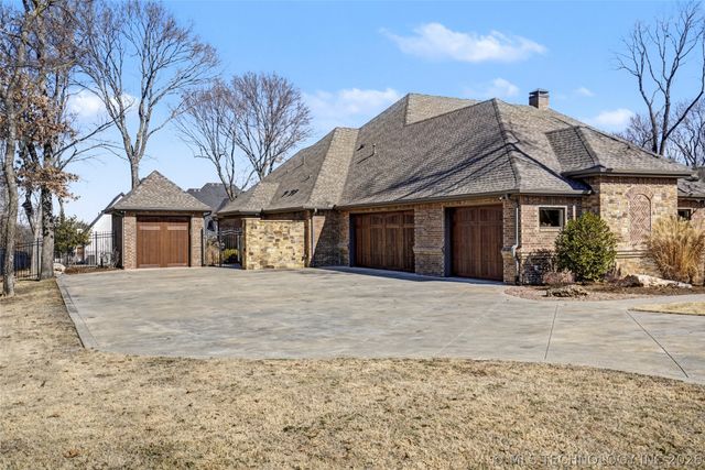 17743 E Red Hawk Road, Owasso, OK 74055