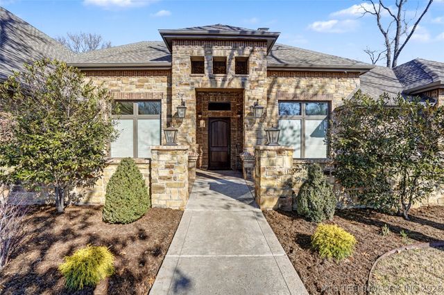 17743 E Red Hawk Road, Owasso, OK 74055