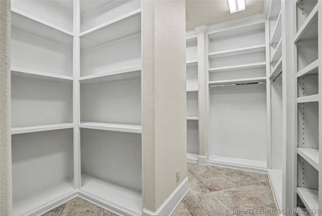 17743 E Red Hawk Road, Owasso, OK 74055