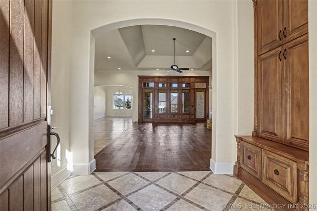 17743 E Red Hawk Road, Owasso, OK 74055