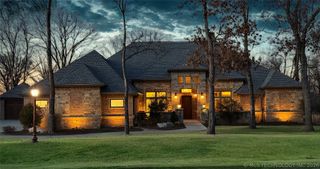 17743 E Red Hawk Road, Owasso, OK 74055