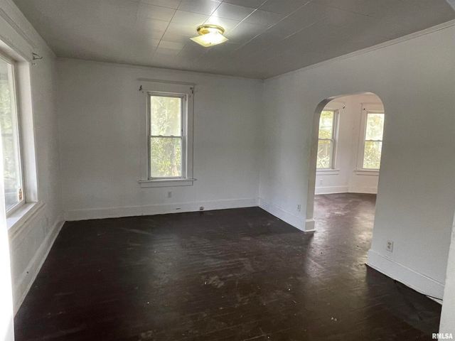 3116 11TH Avenue C, Moline, IL 61265