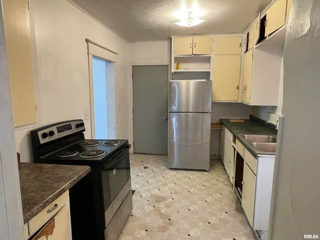 3116 11TH Avenue C, Moline, IL 61265