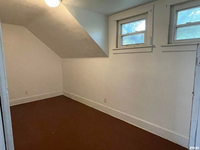 3116 11TH Avenue C, Moline, IL 61265