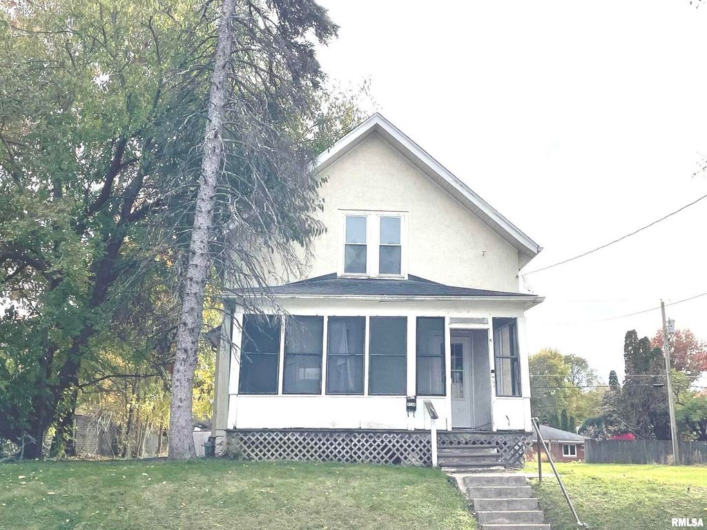 3116 11TH Avenue C, Moline, IL 61265