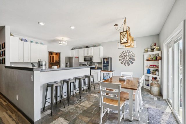 N8333 Whippoorwill ROAD, Ixonia, WI 53036