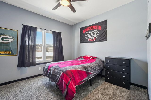 N8333 Whippoorwill ROAD, Ixonia, WI 53036