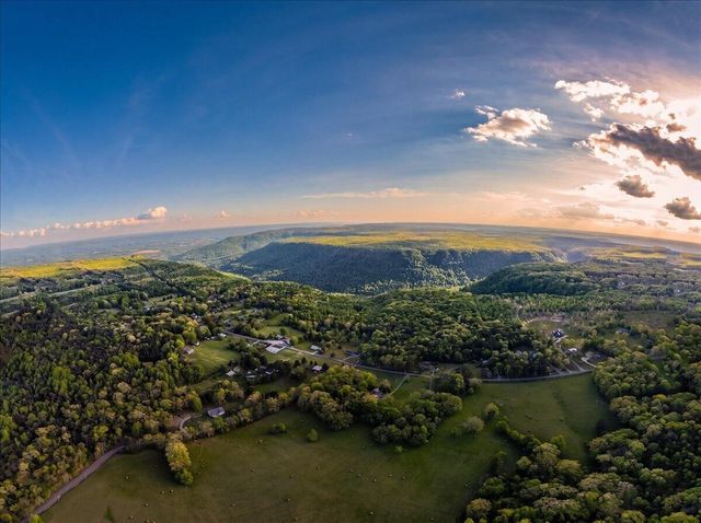 0 Sequatchie Mountain Road, Sequatchie, TN 37374