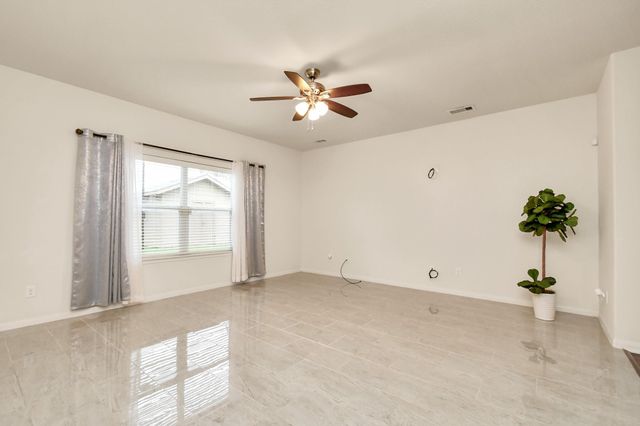 829 Indigo Springs Lane, La Marque, TX 77568