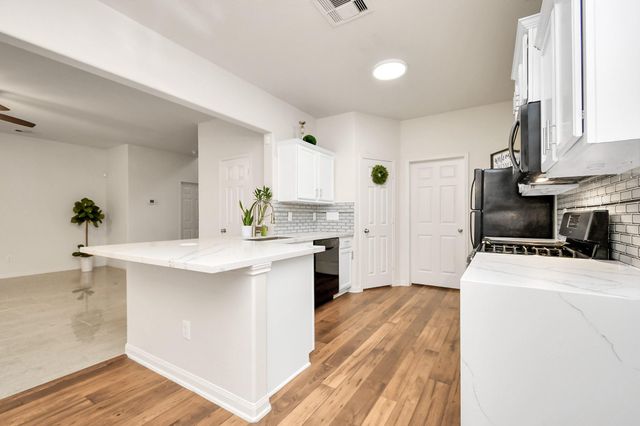 829 Indigo Springs Lane, La Marque, TX 77568