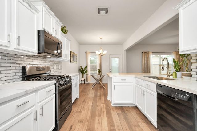 829 Indigo Springs Lane, La Marque, TX 77568