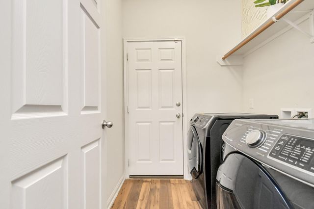 829 Indigo Springs Lane, La Marque, TX 77568