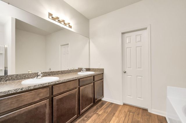 829 Indigo Springs Lane, La Marque, TX 77568