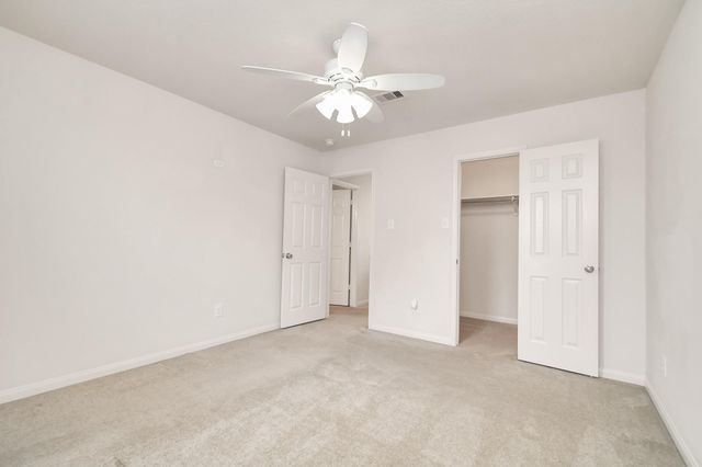 829 Indigo Springs Lane, La Marque, TX 77568