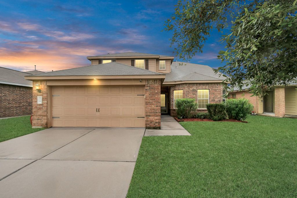 829 Indigo Springs Lane, La Marque, TX 77568