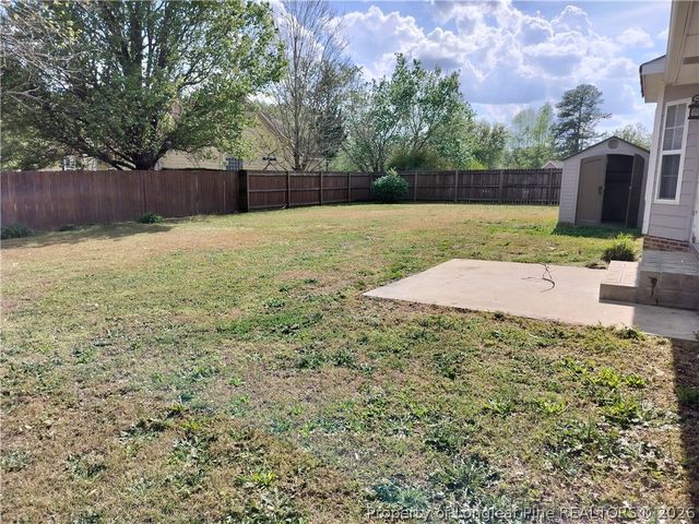 103 Kingsberry Court, Raeford, NC 28376