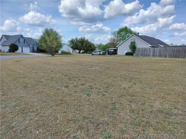 103 Kingsberry Court, Raeford, NC 28376