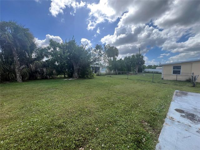 21139 GLENDALE AVENUE, Port Charlotte, FL 33952