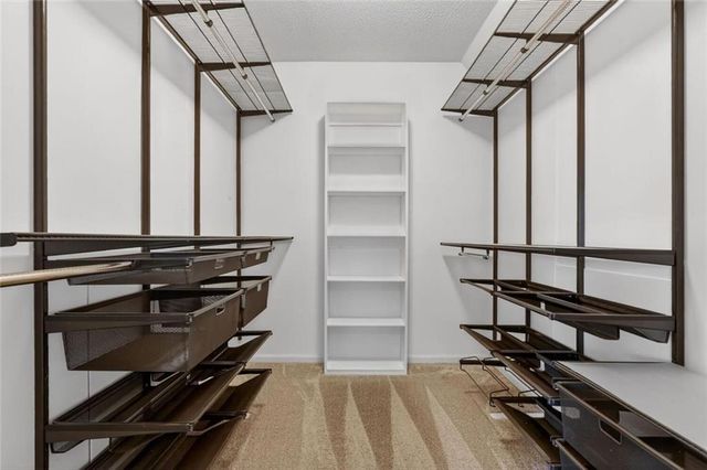 1814 NW 56th Court, Kansas City, MO 64151