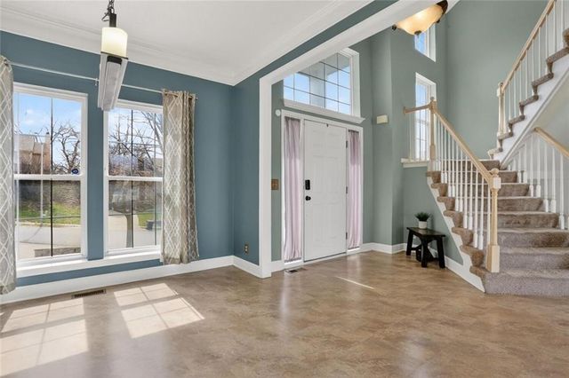 1814 NW 56th Court, Kansas City, MO 64151