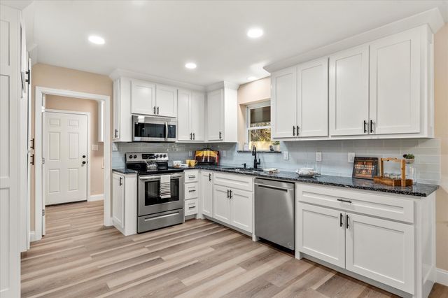 366 County Road 1740, Mt Pleasant, TX 75455