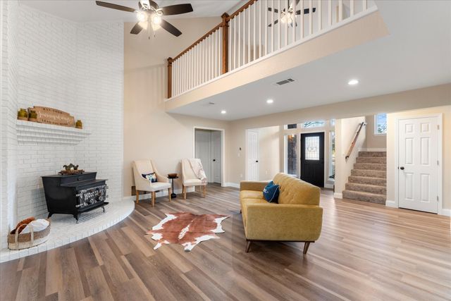366 County Road 1740, Mt Pleasant, TX 75455