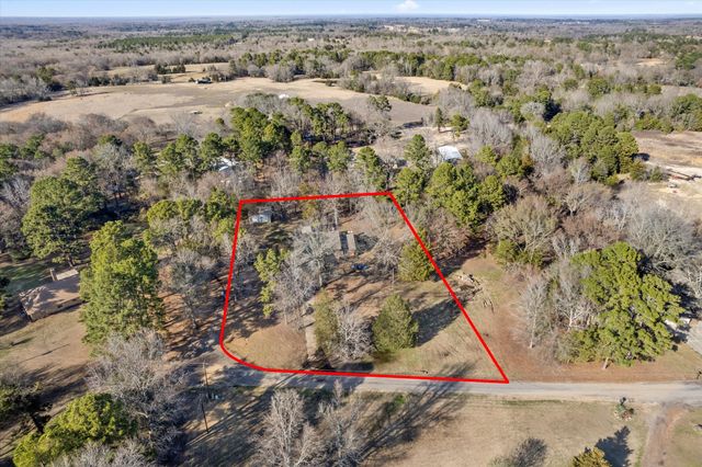 366 County Road 1740, Mt Pleasant, TX 75455