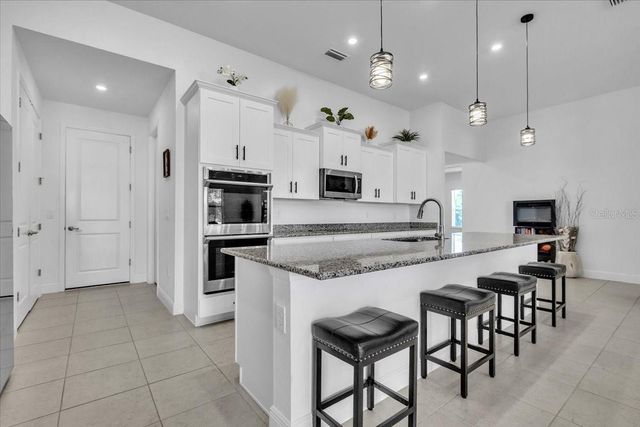 2833 GLEASON PARKWAY, Cape Coral, FL 33914