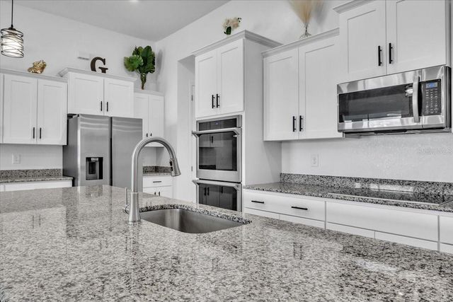 2833 GLEASON PARKWAY, Cape Coral, FL 33914