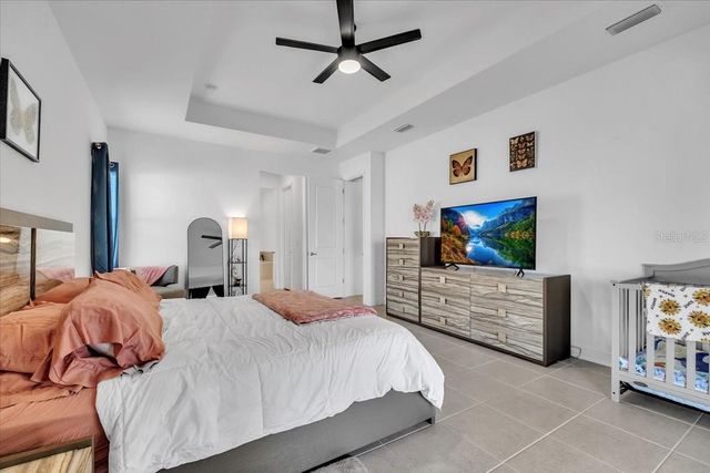 2833 GLEASON PARKWAY, Cape Coral, FL 33914