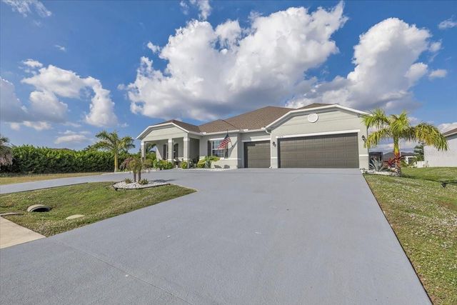 2833 GLEASON PARKWAY, Cape Coral, FL 33914