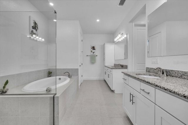 2833 GLEASON PARKWAY, Cape Coral, FL 33914