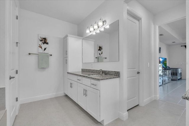 2833 GLEASON PARKWAY, Cape Coral, FL 33914