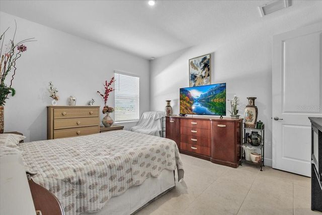 2833 GLEASON PARKWAY, Cape Coral, FL 33914