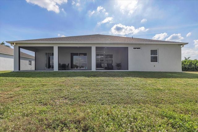 2833 GLEASON PARKWAY, Cape Coral, FL 33914