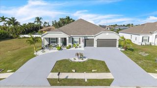 2833 GLEASON PARKWAY, Cape Coral, FL 33914
