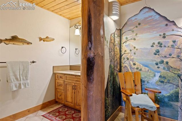 6833 Yampa Drive, Larkspur, CO 80118