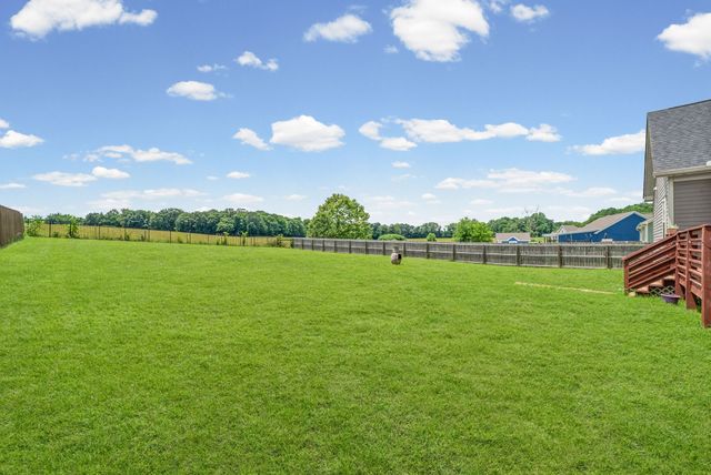 1010 Tulip Dr, Ashland City, TN 37015