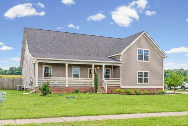 1010 Tulip Dr, Ashland City, TN 37015