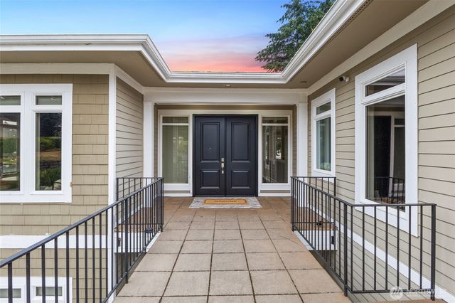 26408 136th Avenue SE, Kent, WA 98042