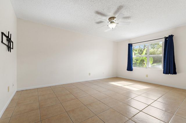 171 Bent Arrow Drive, Jupiter, FL 33458