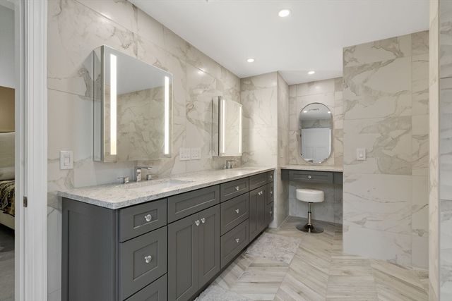 14 Appleblossom Ln, Easton, MA 02375