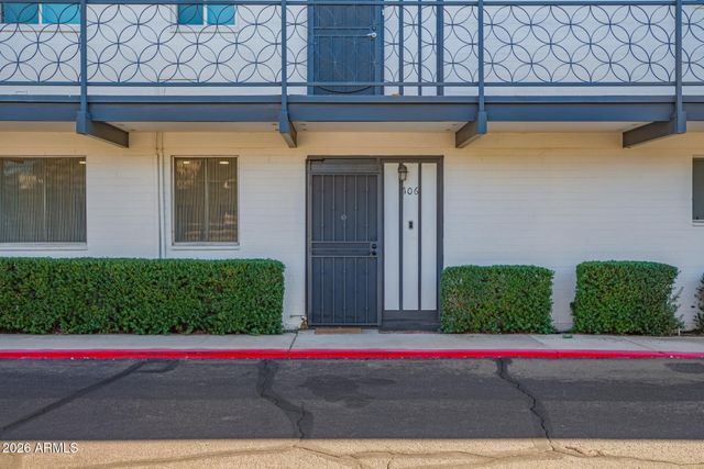 3242 E CAMELBACK Road 106, Phoenix, AZ 85018