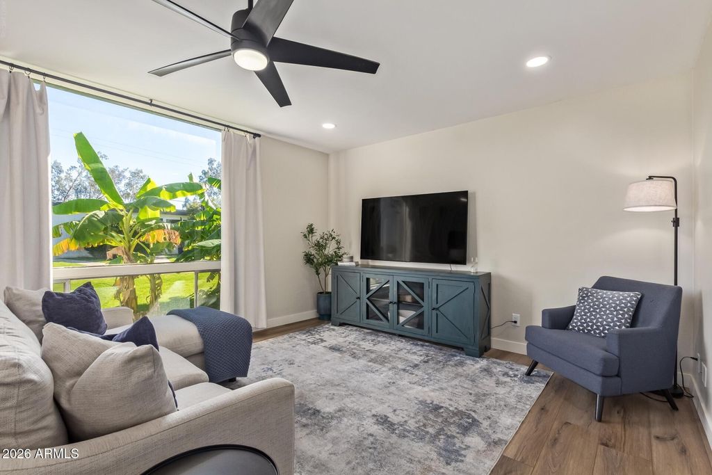 3242 E CAMELBACK Road 106, Phoenix, AZ 85018 — photo 4