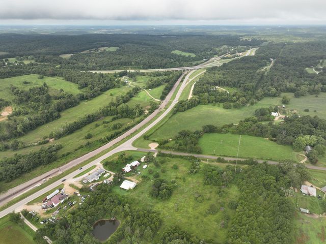 2730 Ozark Avenue, Cabool, MO 65689