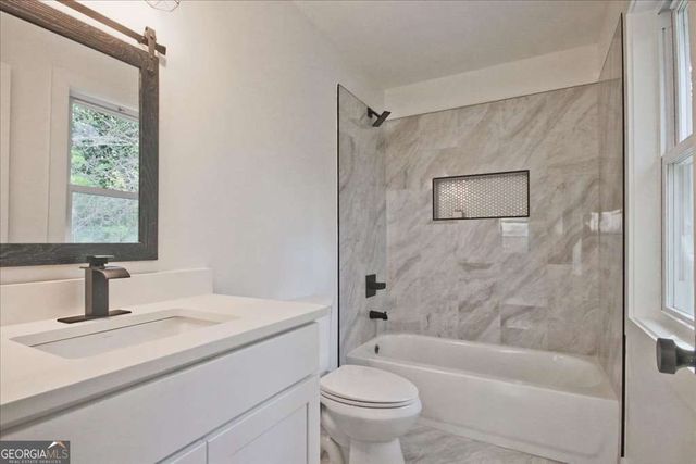 2543 Midway Road, Decatur, GA 30030